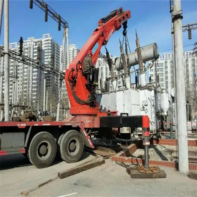 安丘就近吊车出租|工地厂房吊装设备租赁|24小时高效响应